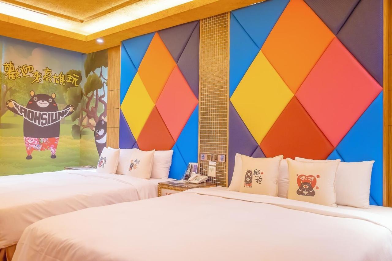 R7 Hotel Kaohsiung Exterior photo
